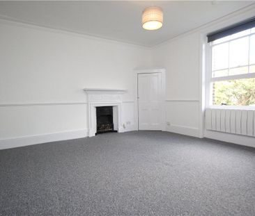 Blakesley Avenue, Ealing, London, UK, W5 2DN - Photo 3