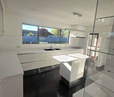 SHORT TERM RENTAL OCT - FEB 21, 2027 - Photo 4