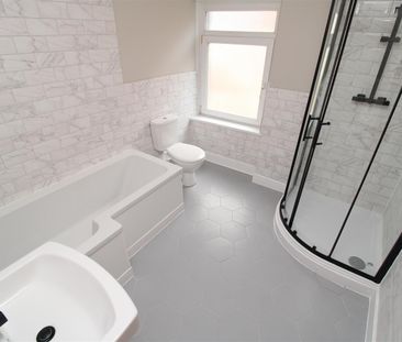 House - Terraced For Rent Heath Crescent, Pontypridd - Photo 5