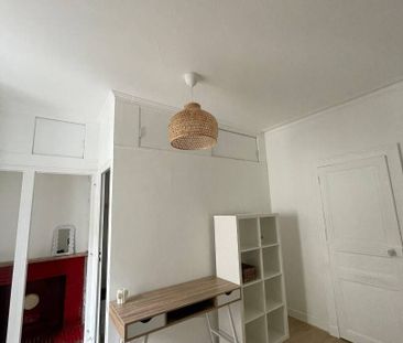 Nantes Canclaux–Mellinet – T1 meublé de 26 m², cuisine équipée - Photo 4