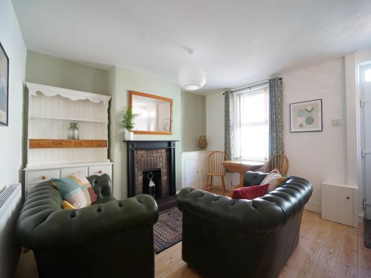 57 Hill Street - Photo 1