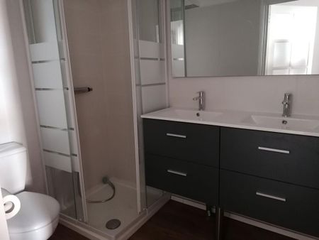 Location Maison 5 pièces 134m² MONCLAR DE QUERCY 82230 - Photo 3