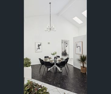 Luxury Family Retreat - Photo 3