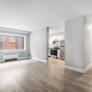 Large 1 Bedroom Apartment - NDG - 4615-4625 Bourret Avenue, Montréal - Photo 3