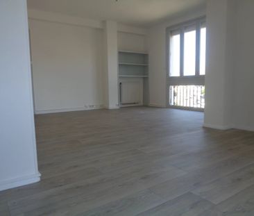 Location Appartement 3 pièces 74 m2 à Perpignan - Photo 3