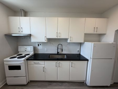For Lease - 21 Gordon Street Unit# Unit 7, Guelph, Ontario - Photo 5