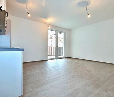 Pronájem bytu 1+kk v osobním vlastnictví 38 m², Praha 2 - Nové Město - Photo 1