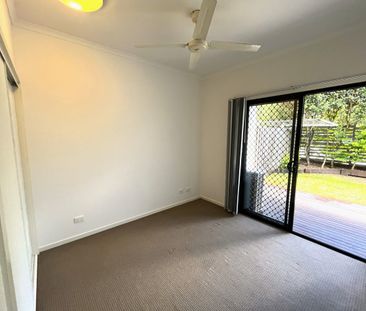 SPACIOUS BUDERIM TOWNHOUSE - 'THE ENCLAVE' - Photo 3