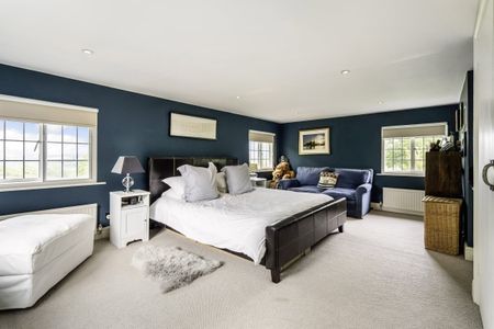 5 bedroom detached house to rent - Photo 5