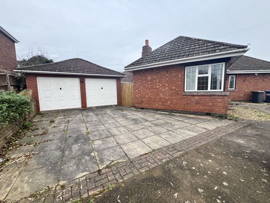 Crick Road, Rugby - Photo 1