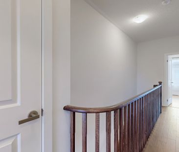 For Lease - 215 Salterton Circle, Vaughan, Ontario - Photo 6