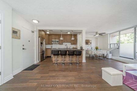 1964 Main Street W #404 - Photo 4