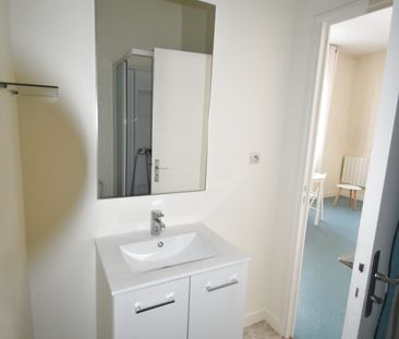 Location Appartement 1 pièce 23m² ST LO 50000 - Photo 4