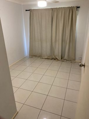 Loganlea - Photo 1