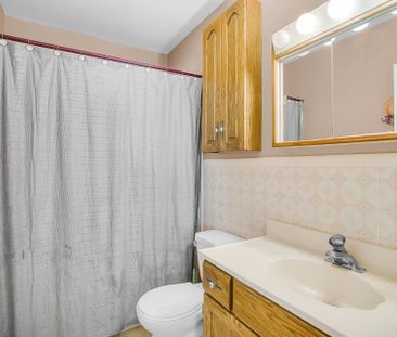 For Lease - 119 Bancroft Road, London East, Ontario - Photo 2