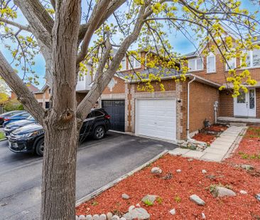 For Lease - 10 Mullis Crescent, Brampton, Ontario - Photo 2