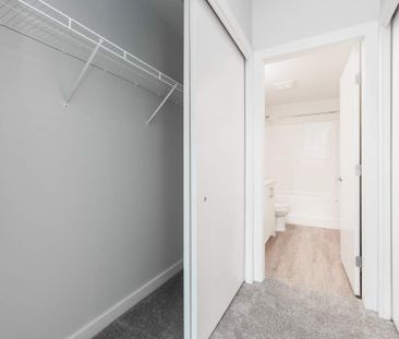 1 Bedroom + Den - Photo 1