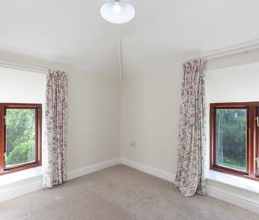 3 bedroom cottage to rent - Photo 2