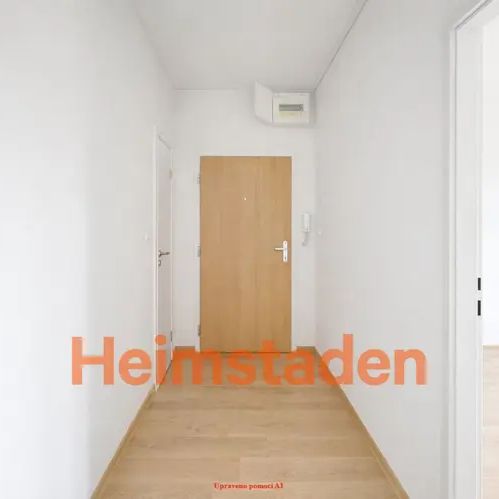 Pronájem bytu 1+1 36 m - Fotografie 1