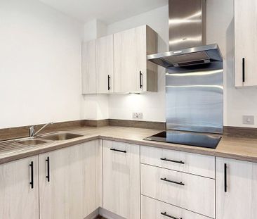 2 bedroom property to rent - Photo 1