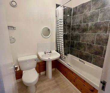 1 Bed Flat, Dumbarton Road, G14 - Photo 5