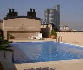 Valencia - Photo 3