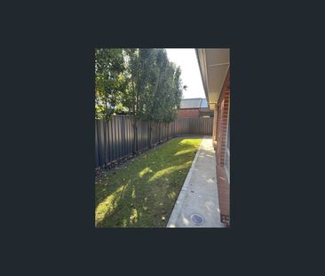 14 Harley Pearson Lane, Thebarton, SA 5031 - Photo 3