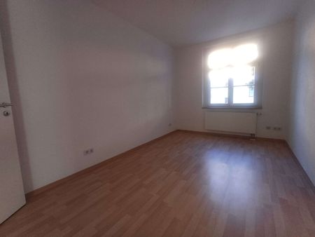 +++ 2 Zimmer Wohnung mit Balkon sowie Stellplatz +++ - Foto 4