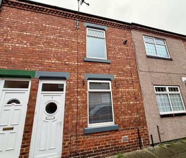 2 bedroom terraced house to rent - Photo 2