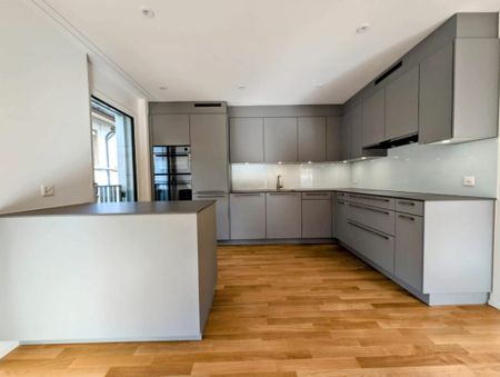 At the heart of Oerlikon - Photo 4