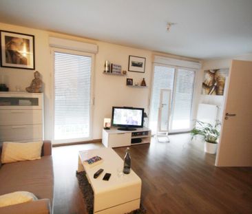 Location Appartement 1 pièce 31m² - Photo 2