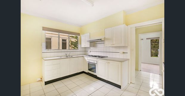 Stylish, Low-Maintenance Living in a Prime Location - SIX MONTH LEASE - Photo 1