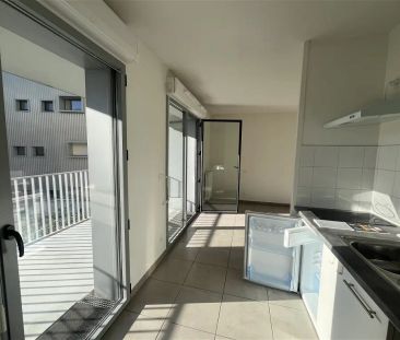 Location appartement 1 pièce - 32m² à Bordeaux (33000) - Photo 2