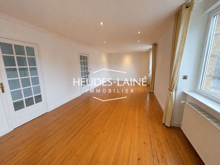 Location Appartement 4 pièces 102m² AVRANCHES 50300 - Photo 3