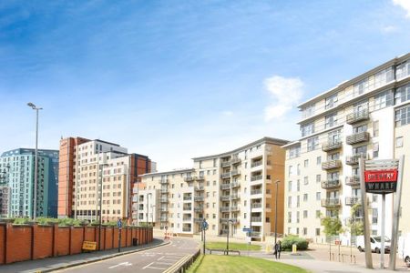 1 bedroom flat to rent - Photo 3