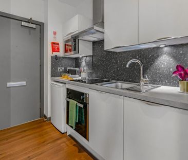 1 bedroom flat to rent - Photo 6