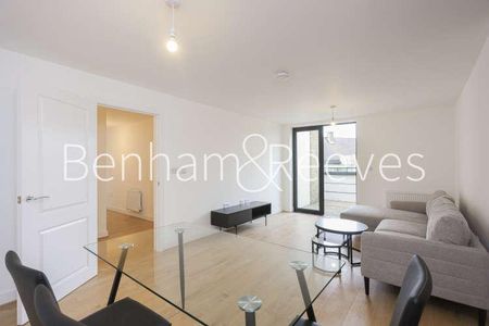 Shepherd Court, Canary Wharf, E14 - Photo 5