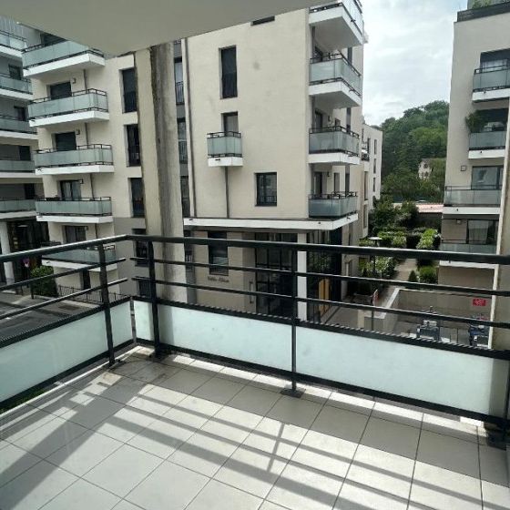 Appartement T1 à louer à Saint Julien En Genevois - Photo 1