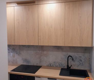 Łódź, Śródmieście, 6 Sierpnia - Zdjęcie 4