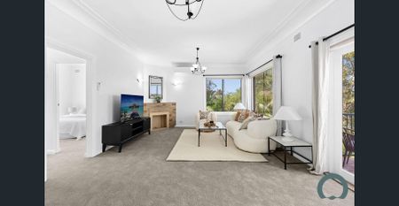 Dual Level Family Home With Lagoon Views - Photo 3