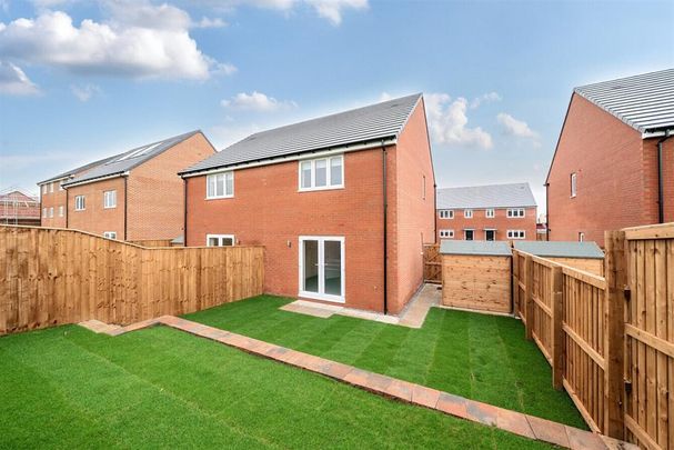 2 bedroom semi-detached house to rent - Photo 1