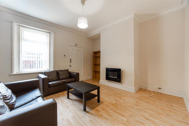 2 bed flat to rent in Second Avenue, Newcastle Upon Tyne, NE6 - Photo 1