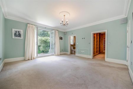 8 bedroom detached house to rent - Photo 3