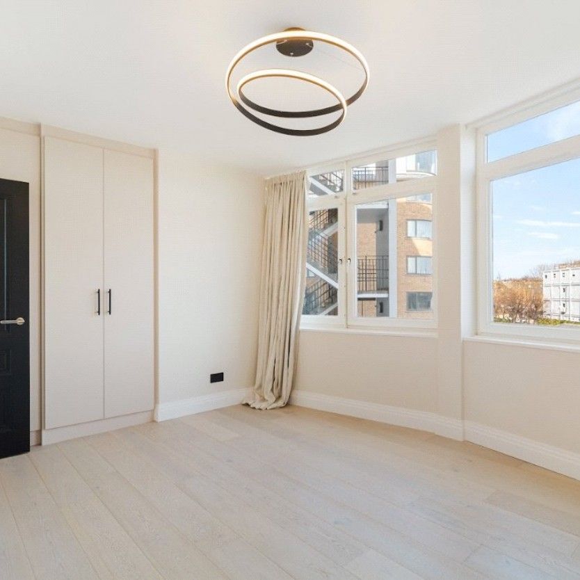Athena Court, NW8, London - Photo 1