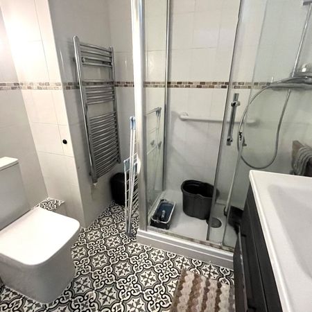 Lower High Street, WATFORD - Photo 4