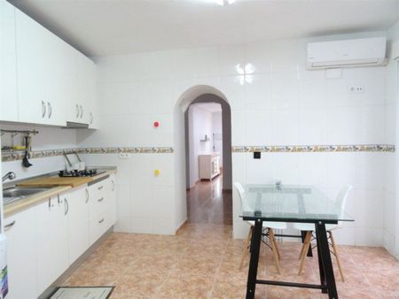 Alquiler de piso en Roche - Photo 5