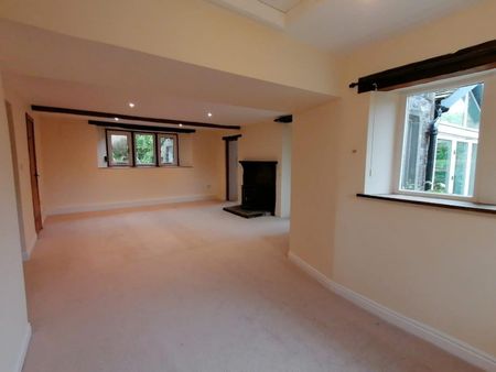 3 bedroom House To Let - Photo 4