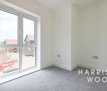 3 bedroom detached house to rent - Photo 4