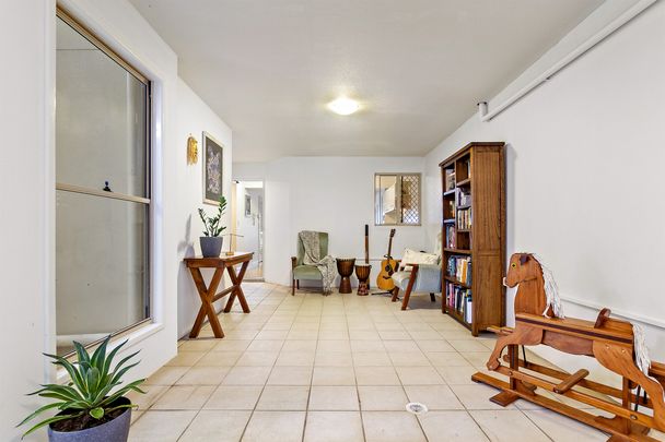 1/102 Racecourse Road, Ascot QLD 4007 - Apartment For Rent | Domain - Photo 1