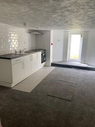 1 bedroom property to rent - Photo 5